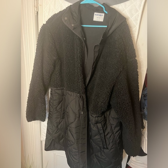Barely worn xxl Old Navy coat. Runs big. - Picture 1 of 1